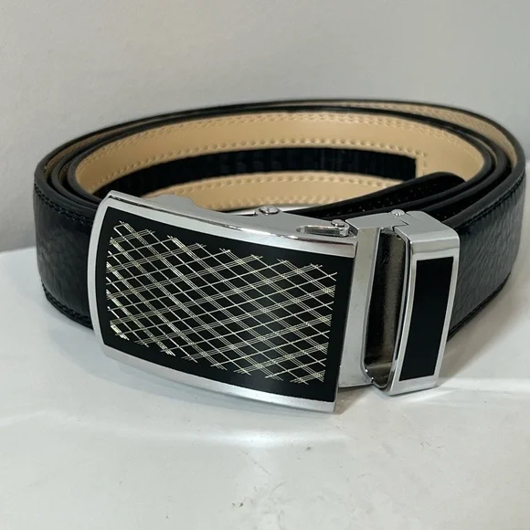 Made in Italy Genuine Leather Black Belt with Silver Buckle Adjustable Waist - Picture 1 of 9
